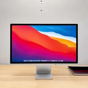 Монитор Apple Studio Display Standard glass Tilt adjustable stand MK0U3