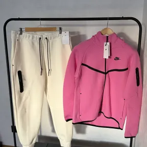 Жіночий костюм Nike Tech Fleece Оригінал (L  , XL розмір)