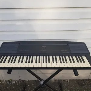61-клавішне цифрове піаніно Yamaha YPR-20/5700 MADE in Japan.
