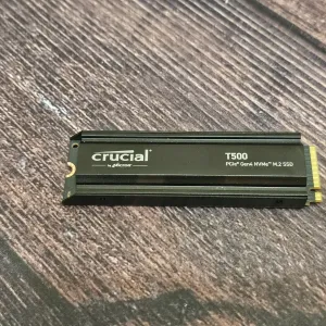 SSD накопичувач Crucial T500 1 TB with Heatsink (CT1000T500SSD5) б/в