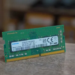 Пам'ять для ноутбуків Samsung 8 GB SO-DIMM DDR4 2400 MHz TVOYO