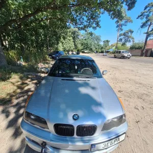 Продам запальничку BMW е46 на чудовому двигуні м47d20 на 150сил. З комплектом зимової гуми на дисках. Без торга!