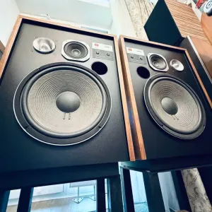 JBL L65 Jubal на родных драйверах JBL — бас 126A альнико, середина LE5-9, легендарный твитер-«пуля» 075