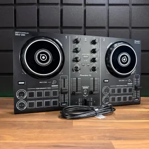 Pioneer DDJ-200 (БЕЗКОШТОВНА доставка)