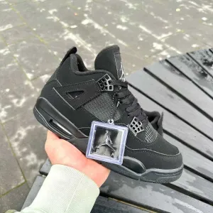 Чоловічі кросівки Nike Air Jordan Retro 4 "Black" 01545. Розміри 40-45