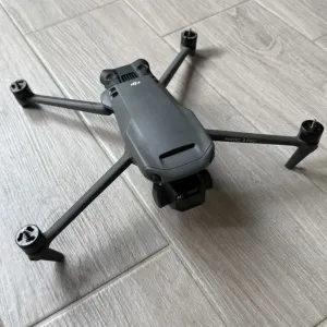 Дрон dji mavic 3