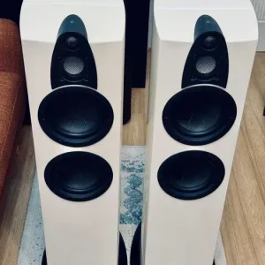 Wharfedale Jade 5 — английская напольная акустика, белый глянец, как новая ℹ️ редкая апериодическая нагрузка, 3 полосы, с коробками | Англия
