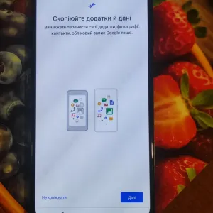 Продам motorola one zoom