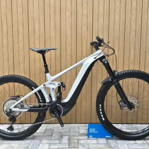 New‼️750wh‼️Giant Reign E+ Fox 38/full XT/Yamaha