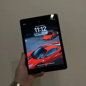 Apple iPad 6 (6th generation) Wi-Fi + LTE 128GB
