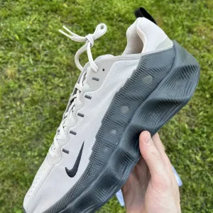 Кросівки Nike Ava Rover Grey black IM9327-001 45 (29 см)