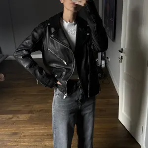 Куртка косуха з натуральної шкіри від Zara в стилі Bazhane