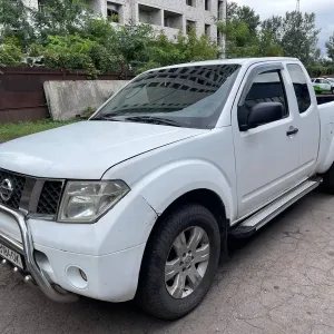Nissan Navara D40 ( Ніссан Навара Д40) 2006 рік 2,5 Дизель Механіка Повний привід Гарний Пікап