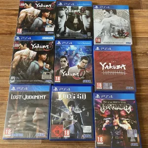 Sony PS4: Yakuza, Gravity Rush, Persona, Journey, Street of Rage.