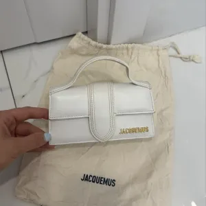 Сумку біла Jacquemus оригінал з пильником