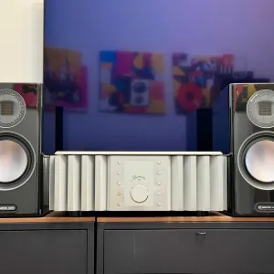 Monitor Audio Gold 100 5G — технологии Platinum в компактном мониторе, Piano Black | пара, родная коробка, как новые