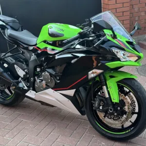 Kawasaki ZX-6 RA 2022 рік Кавасакі