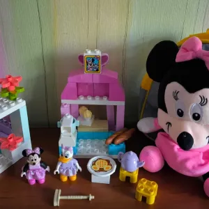 конструктор LEGO Duplo Будинок і кафе Мінні (10942) + подарунок рюкзак