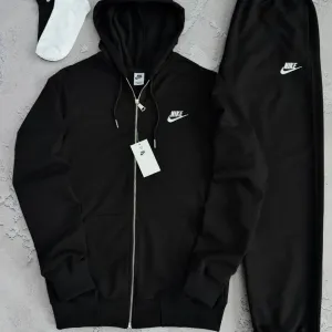 Чоловічий спортивний костюм найк батал (великі розміри) Nike [3XL,4XL,5XL,6XL,7XL] + шкарпетки в подарунок!