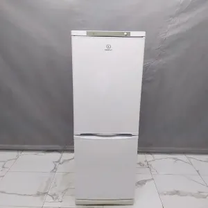 Продам холодильник Indesit SB165D Доставка