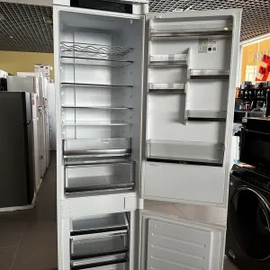 Встраиваемий/вмонтований у меблі холодильник Haier iPro max Сток Гарантія