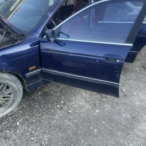 Авто BMW 520 норм стан