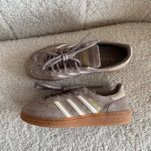 Кросівки Adidas Spezial 36,5/38p