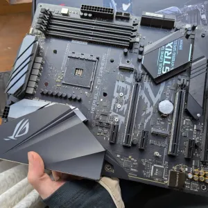 Материнская плата am 4 asus rog strix b450-f gaming ii