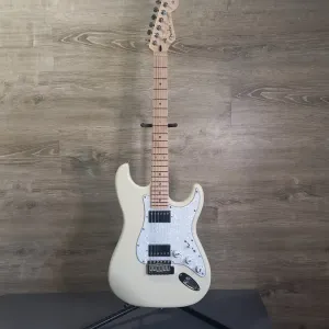 Майстрова електрогітара Fender Stratocaster  HH