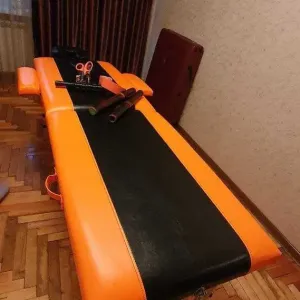 Массажный стол топчан кушетка для массажа, шугаринга наращивания
