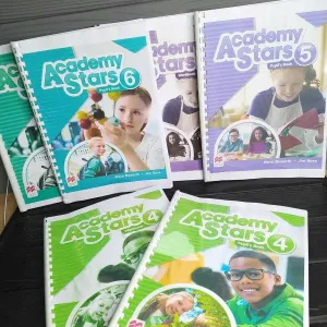 Academy Stars від Starter до 6 рівня