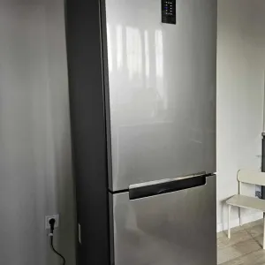 Холодильник Samsung RL55VTE9W.Доставка.Гарантія.