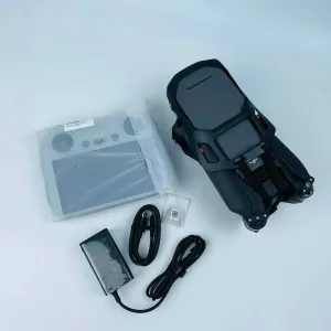 Квадрокоптер DJI Mavic 3