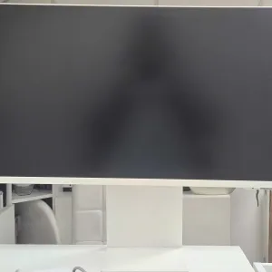 4К Монітор 32" Samsung Smart Monitor S32DM801UI Warm White як новий