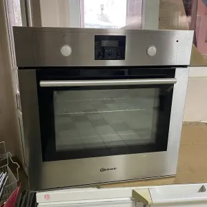 Духовой шкаф АEG