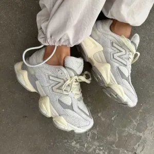 Кроссовки Женские New Balance 9060 Quartz/NB Кросівки Жіночі НьюБеланс