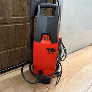Продаётся мойка высокого давления Black & Decker PW1400