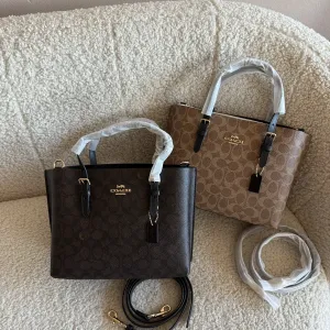 Сумка жіноча Coach Sig Mollie 25