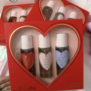 Набір Victoria's Secret Be Mine Mini Fragrance Mist Gift Set