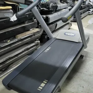 Бігова доріжка Technogym Jog Now 500 LED Професійна на гарантії
