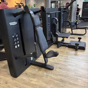 Комплекс Technogym Kinesis — Chest Press, Squat, High Pull, Core