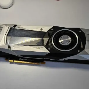 Видеокарта GTX1080ti 11gb Founders Edition в идеальном состоянии. Обслужена