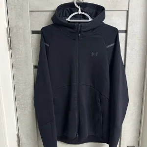Кофта Under Armour Tech M  розмір!