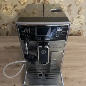 Кавомашина/кавоварка /кавовий апарат Saeco PicoBaristo