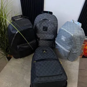 Рюкзак Jordan Monogram, Найк Джордан Монограм чорний, сірий