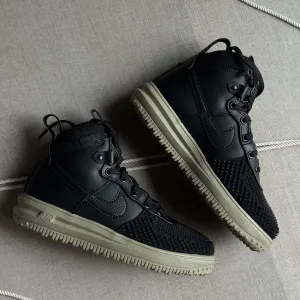 Оригинал Nike Lunar Force 1 Duckboot (DZ5320 001) оригинальние зимние