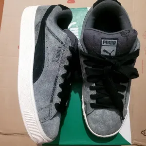 Кроссовки Puma SUEDE XL нові оригінал
