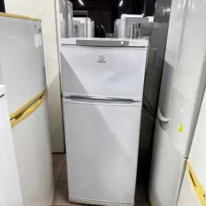 Холодильник з доставкою Indesit ST14510, гарантія, занос