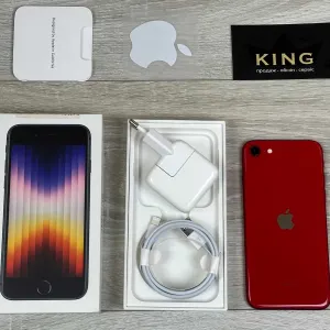 Apple iPhone SE 2020 SE2 - 64GB RED Neverlock ІДЕАЛ 100% АКУМУЛЯТОР №526