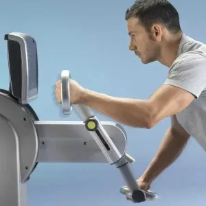 Тренажер для верхньої частини тіла Technogym Top 700 Excite (ручний ергометр)